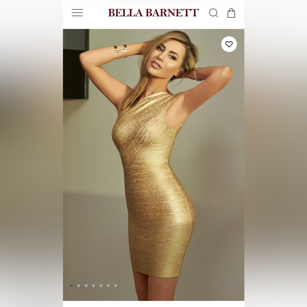 Elegant Gold Sleeveless Dress